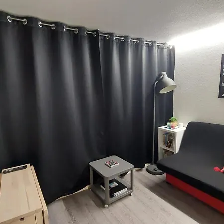 Appt Pied Des Pistes, Terrasse Et Parking Couvert *
